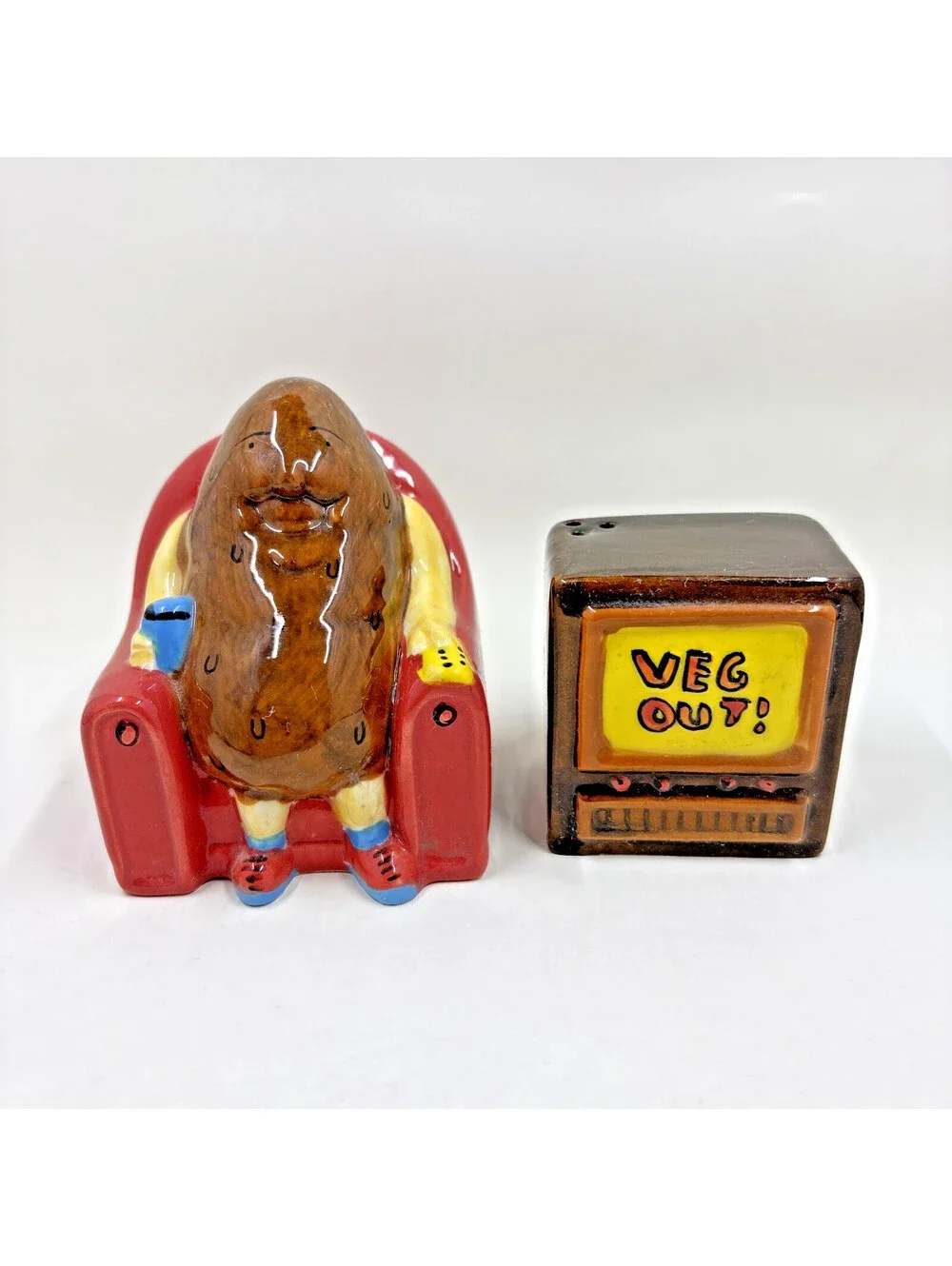 OCI Couch Potato “Veg Out!” Salt & Pepper Shaker Set – Potato in Recliner